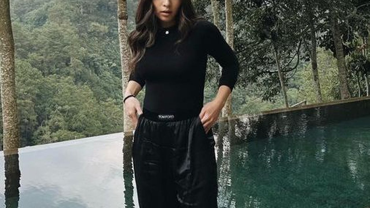 Disebut Cantik di Luar Nalar, Potret Terbaru Nikita Willy Body Goals Banget