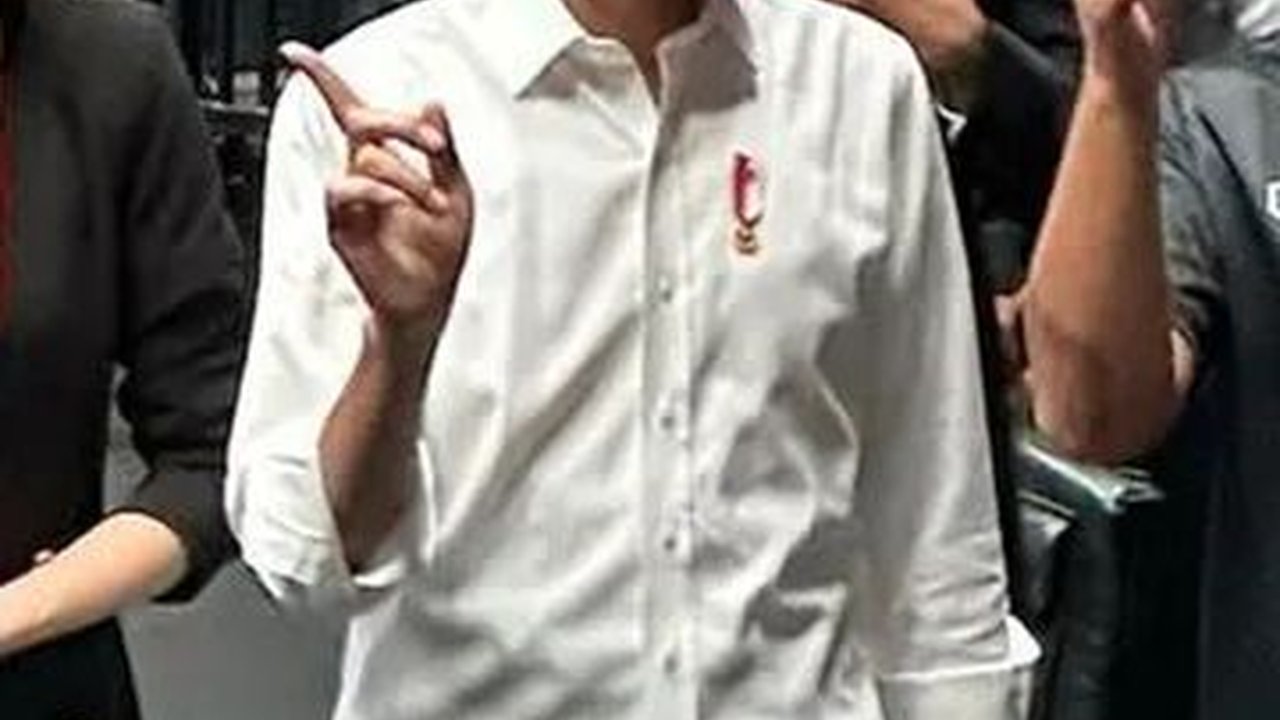Bertemu Pemred Media, Jokowi Jawab Isu Gibran Jadi Cawapres