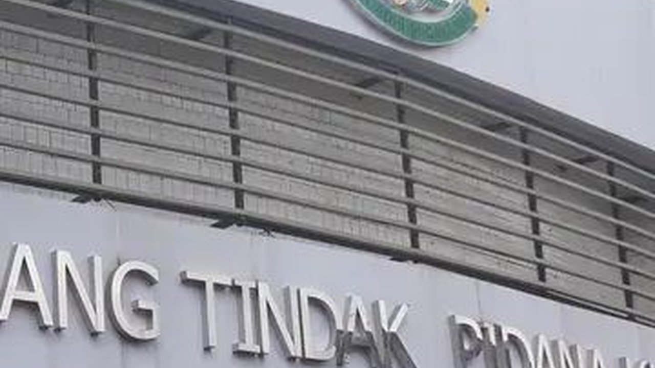 Kejagung Periksa Ayah Menpora Dito Ariotedjo Terkait Kasus Korupsi Impor Emas