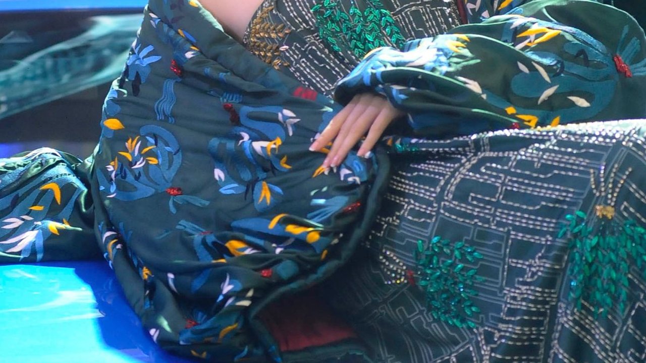 FOTO: Pesona SPG Cantik di GIIAS 2023, Bayarannya Bikin Melongo