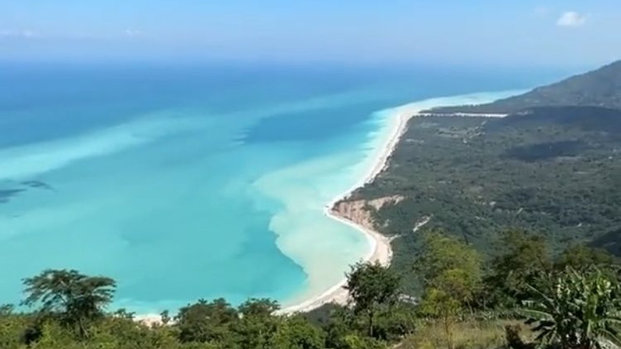 Viral Sekolah Dasar dengan Pemandangan Tercantik di Indonesia, Begini Penampakannya