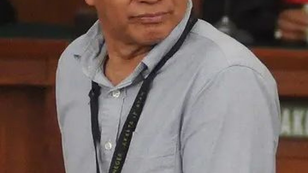 4 Fakta Aksi Boikot Rocky Gerung di Jatim, Massa Ancam Geruduk Kantor Gubernur