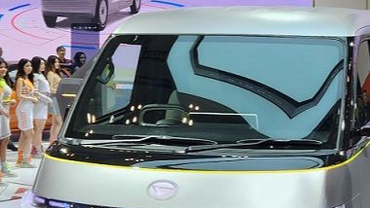 Mobil Listrik Konsep nan Futuristik Mejeng di Booth Daihatsu GIIAS 2023
