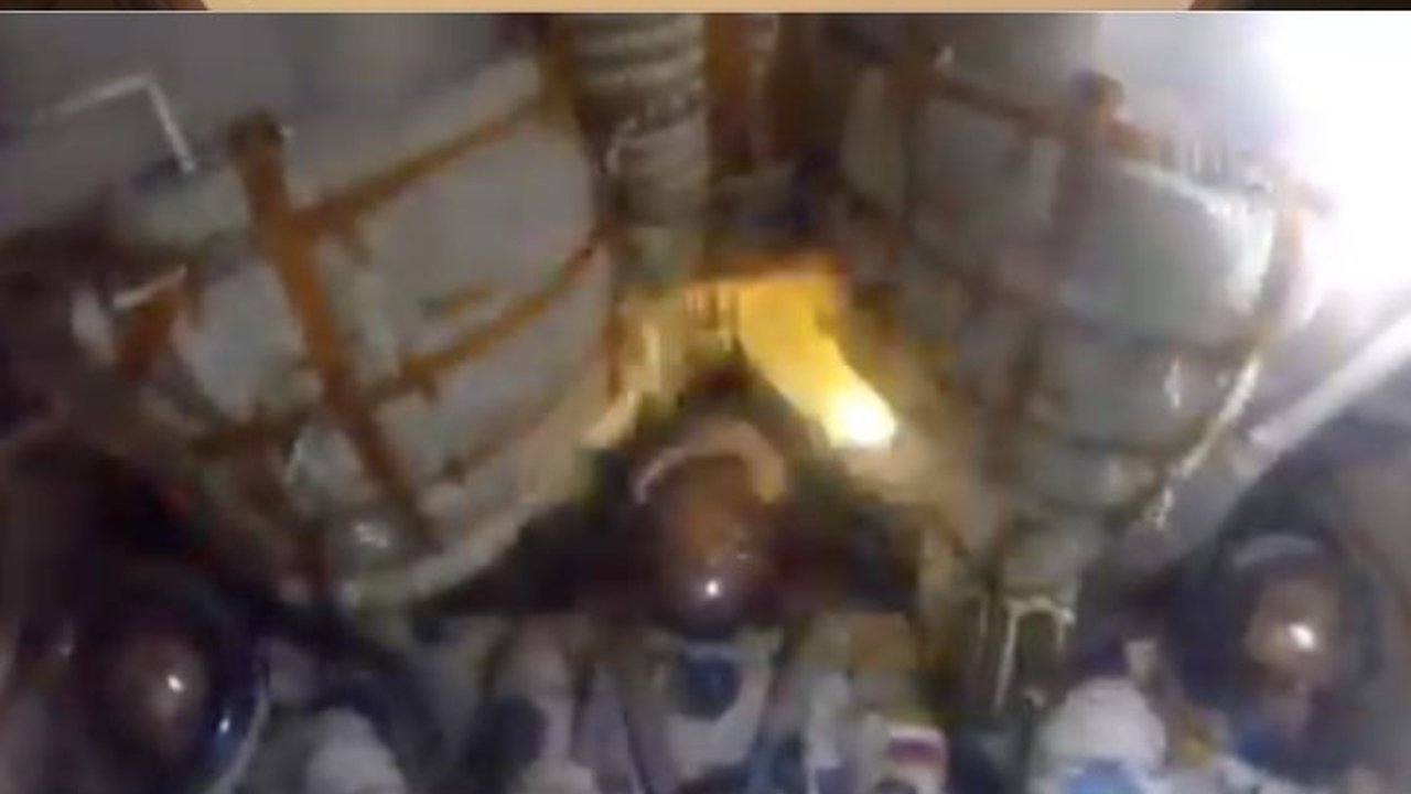 Begini Situasi saat Pesawat Luar Angkasa Masuk Atmosfer, Terlihat Ada Percikan Api