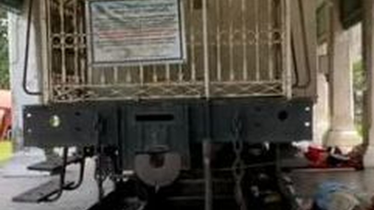 Kisah di Balik Gerbong Tua Bersejarah di Keraton Surakarta, Sisa Harta Karun Pakubuwono X