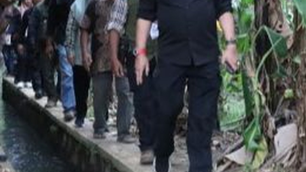 Tinjau DAS Citarum, Mentan Pastikan Sektor Pertanian Terus Berproduksi