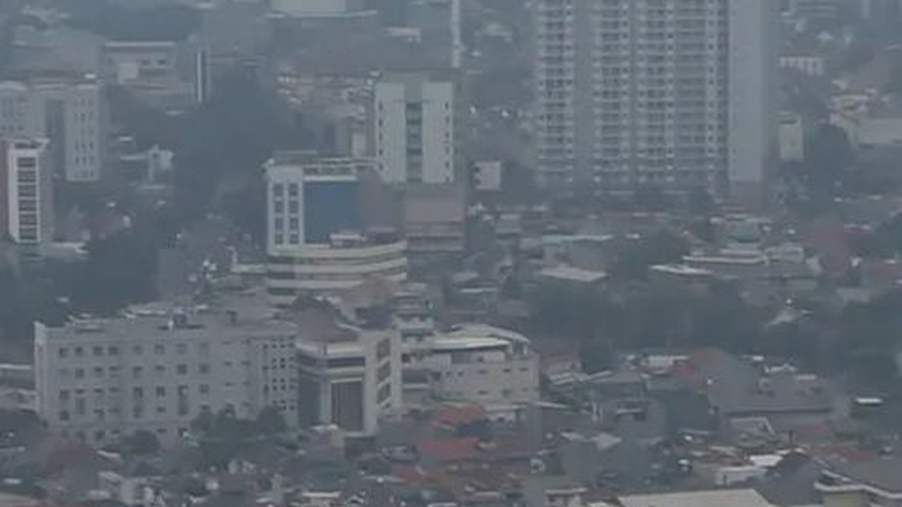 Kualitas Udara Jakarta Kategori Tidak Sehat Pagi Ini, Simak Datanya