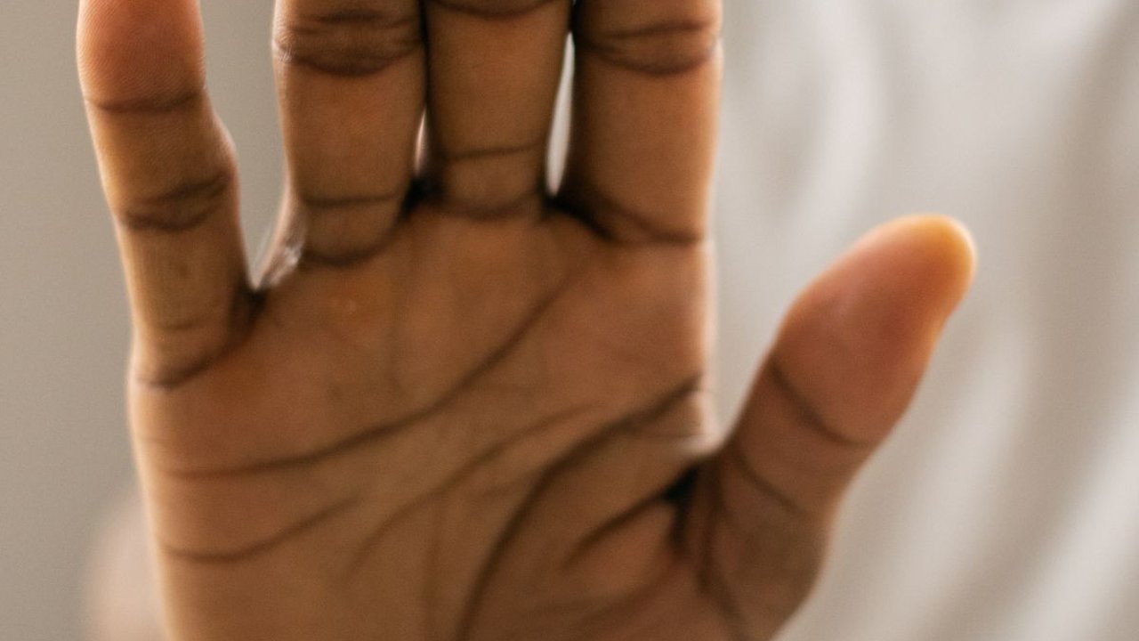 8 Kondisi Kesehatan yang Bisa Dikaitkan dengan Ukuran Tangan Pria Menurut Penelitian
