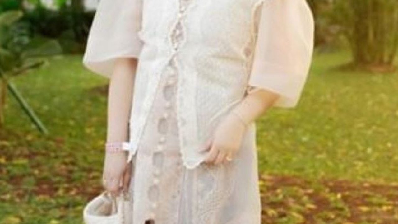 Momen Nagita Slavina Hadiri Acara Pernikahan di Gereja, Curi Perhatian Warganet