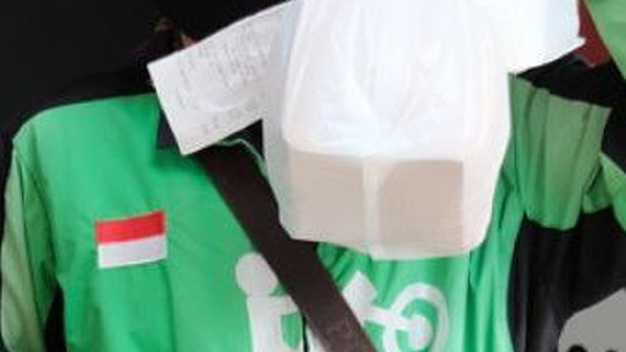 Polusi Udara di Jakarta Tinggi, Driver Ojol Banyak yang Batuk dan Sesak Napas