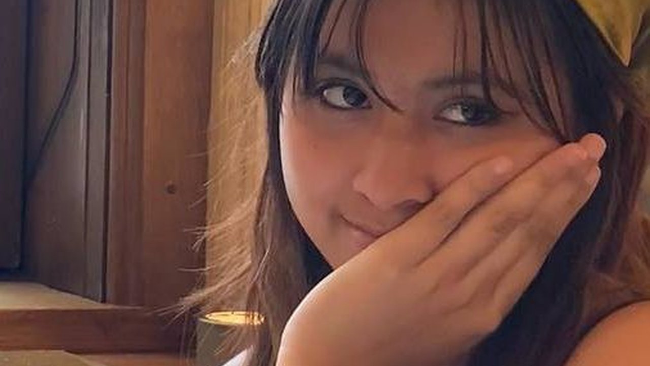 Natarina Alika, Anak Pertama Taufik Hidayat dan Ami Gumelar, Semakin Memesona - Gaya Nyentriknya Menarik Banyak Perhatian
