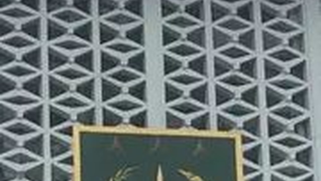 Kejagung Bakal Konfrontir Anang Latif dan Irwan Hermawan Soal Rp27 Miliar di Kasus BTS Kominfo