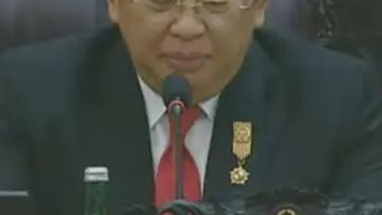 Dua Kali Pantun Bamsoet di Sidang MPR Singgung Capres Harus Lanjutkan Pembangunan Jokowi