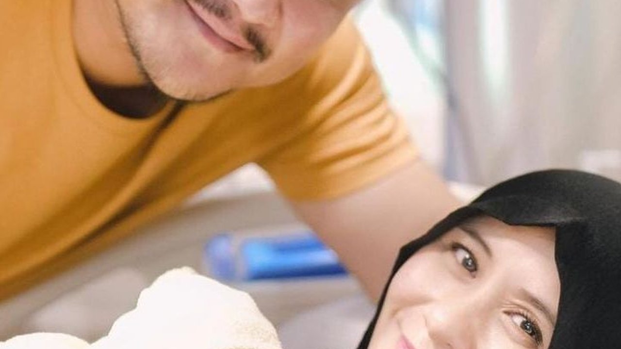 Bayi Ganteng! Ini Potret Anak Ketiga Ryana Dea yang Baru Lahir, Namanya Gavin Rafaeyza Redi