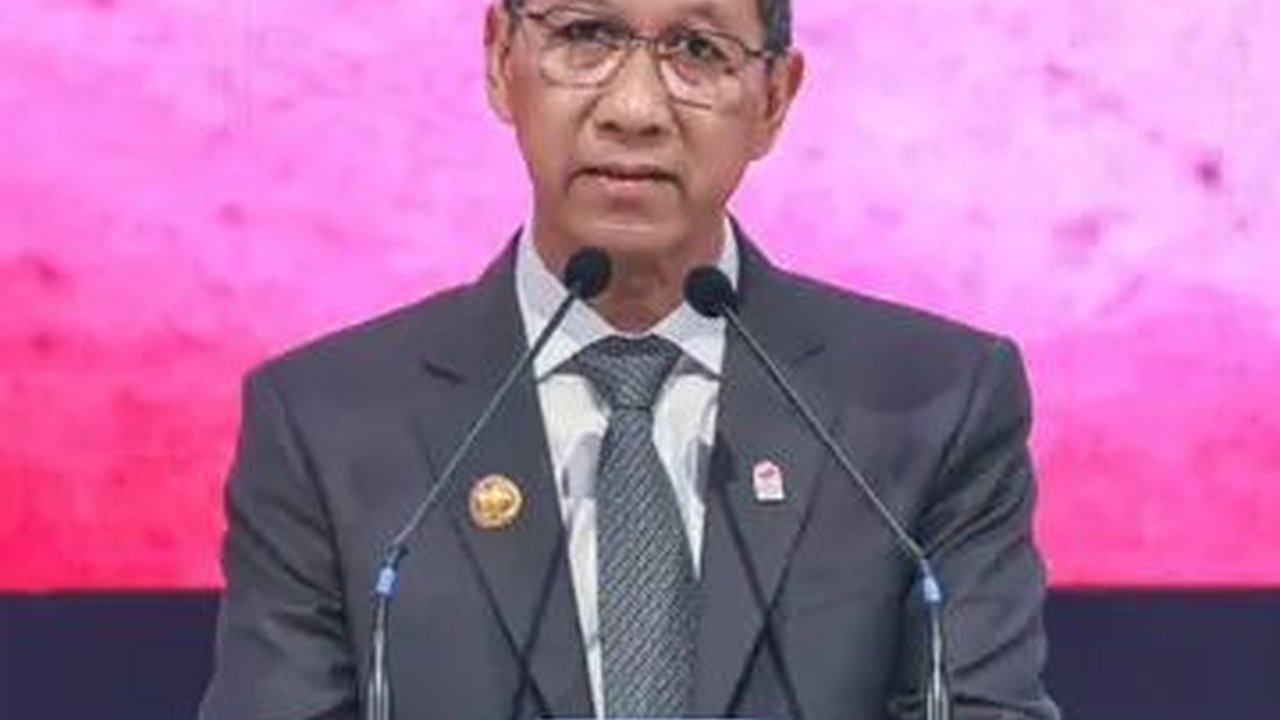 Pimpin Upacara HUT ke-78 RI di Monas, Heru Budi Minta Warga Hindari Provokasi Jelang Pemilu 2024