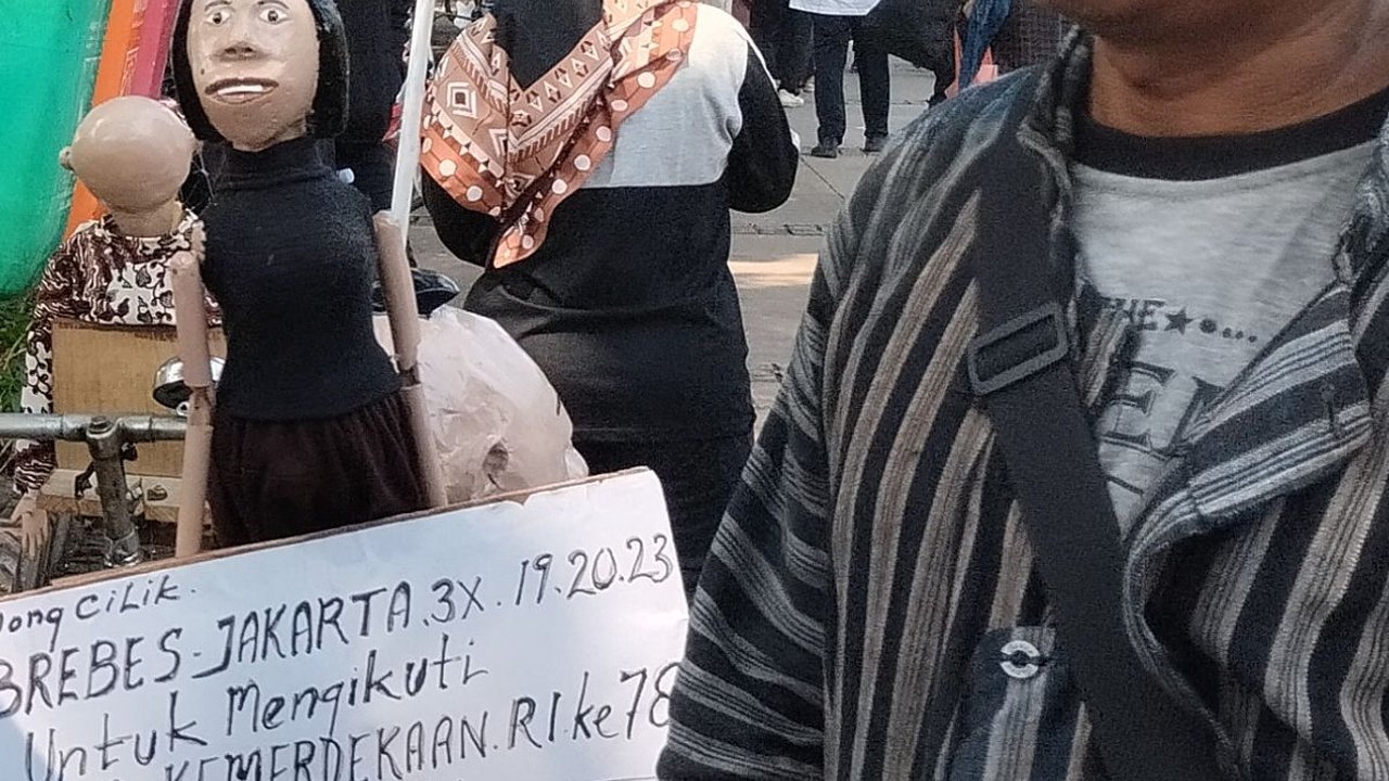 Kakek Ini Naik Sepeda Ontel Selama 3 Hari dari Brebes ke Jakarta Demi Ikut Rayakan HUT RI di Istana