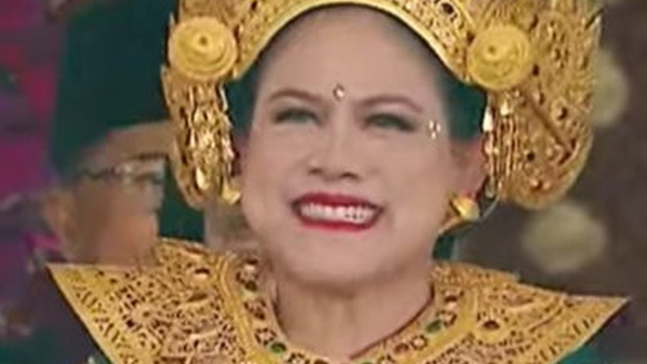 Momen Iriana Jokowi Berjoget saat Perayaan HUT RI Ke-78 di Istana