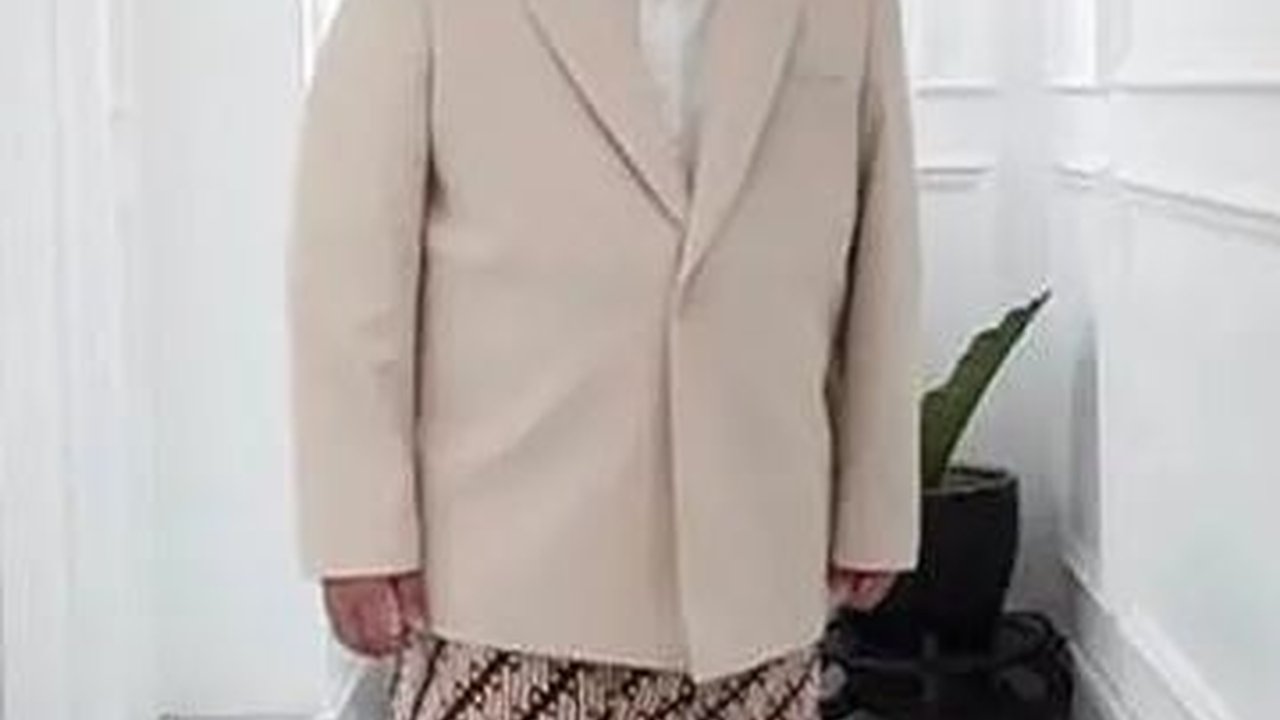 Sosok Desainer Jas Erick Thohir yang Bikin Menteri Basuki Penasaran Hingga Gagal Fokus