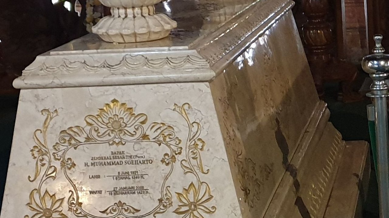 Sering Dikunjungi Para Jenderal TNI, Ini Kondisi Makam Soeharto di Lereng Lawu
