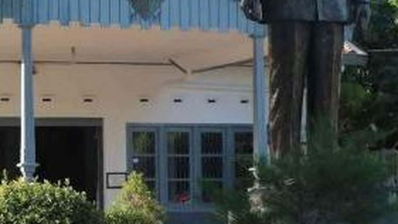 Mengunjungi Istana Gebang Blitar, Rumah Orang Tua Bung Karno yang Jadi Saksi Masa Remajanya