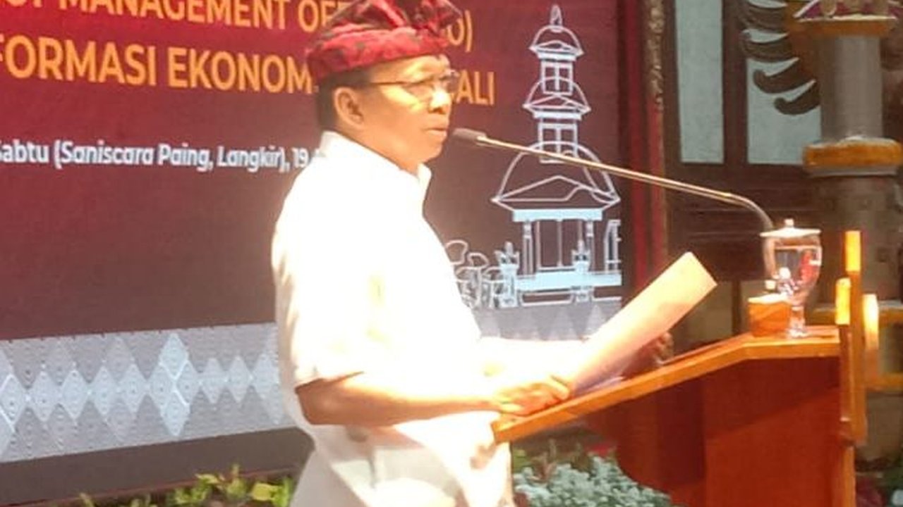Gubernur Koster Targetkan Akhir 2023 Minimum 5,5 Juta Turis Asing Masuk ke Bali