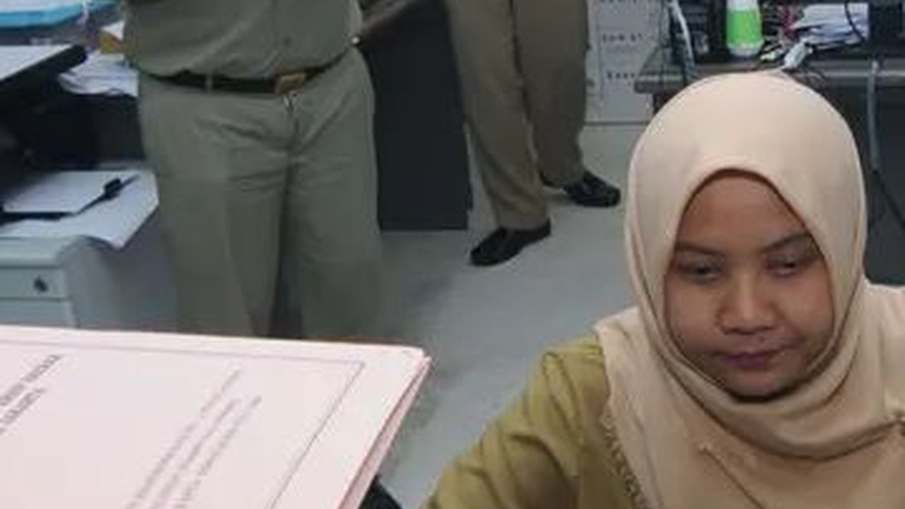 Heru Bakal Wajibkan ASN Pakai Kendaraan Listrik, PKS: Ada Bisnis di Balik Itu Ya?