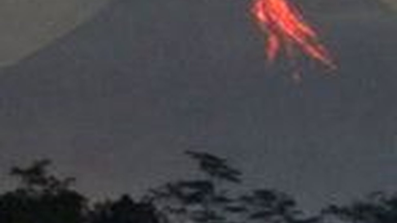 Gunung Merapi Luncurkan 8 Kali Guguran Lava dalam Waktu 6 Jam, Ini Penjelasan BPPTKG