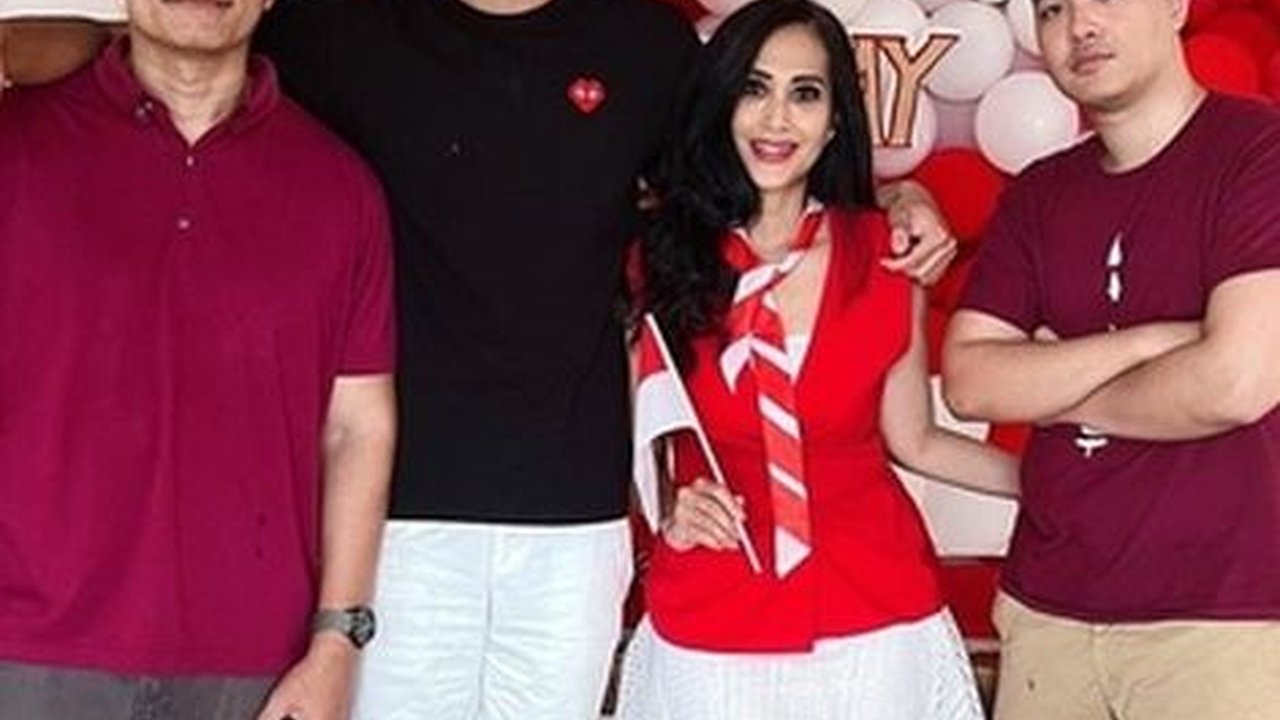 Bareng HUT RI, Marco Anak Diah Permatasari Merayakan Ultah yang ke-17 Begitu Meriah