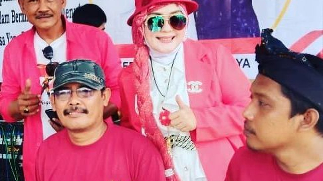 Ingat Penyanyi Lawas Mega Mustika, Begini Penampilannya di Usia 50 Tahun Makin Cantik Jelita