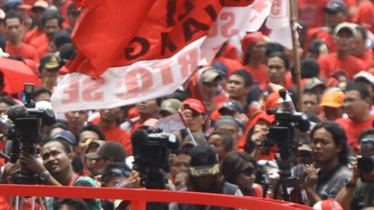 Tak Punya Kursi DPR, PDIP Andalkan Dua Pensiunan Jenderal 'Gempur' Suara di Sumbar