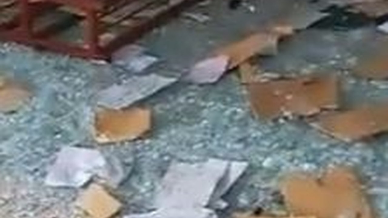 Mobil Polisi hingga Kantor Sawit Hancur Diamuk Massa di Kalbar, Ini Duduk Perkaranya