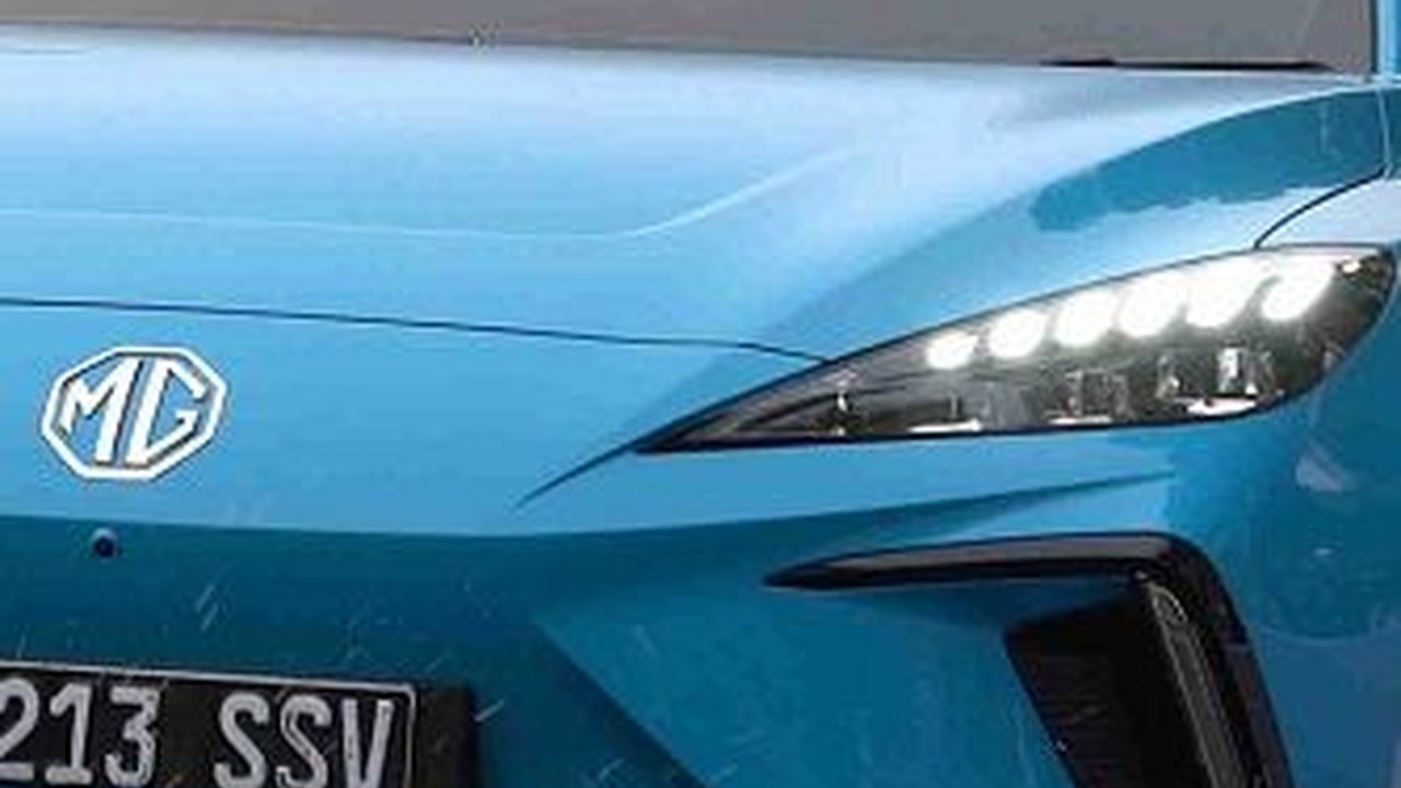 Gelora Mobil Listrik MG4 EV di GIIAS 2023, Paling Banyak Dijajal Pengunjung
