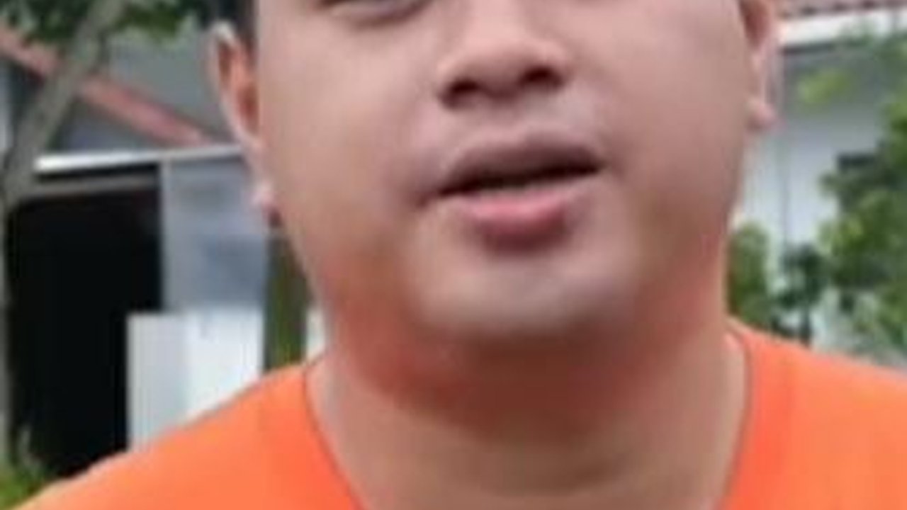 Resign dari Zona Nyaman di BUMN, Raka Sukses Jadi Pengusaha Keripik Usai Ditentang Orangtua