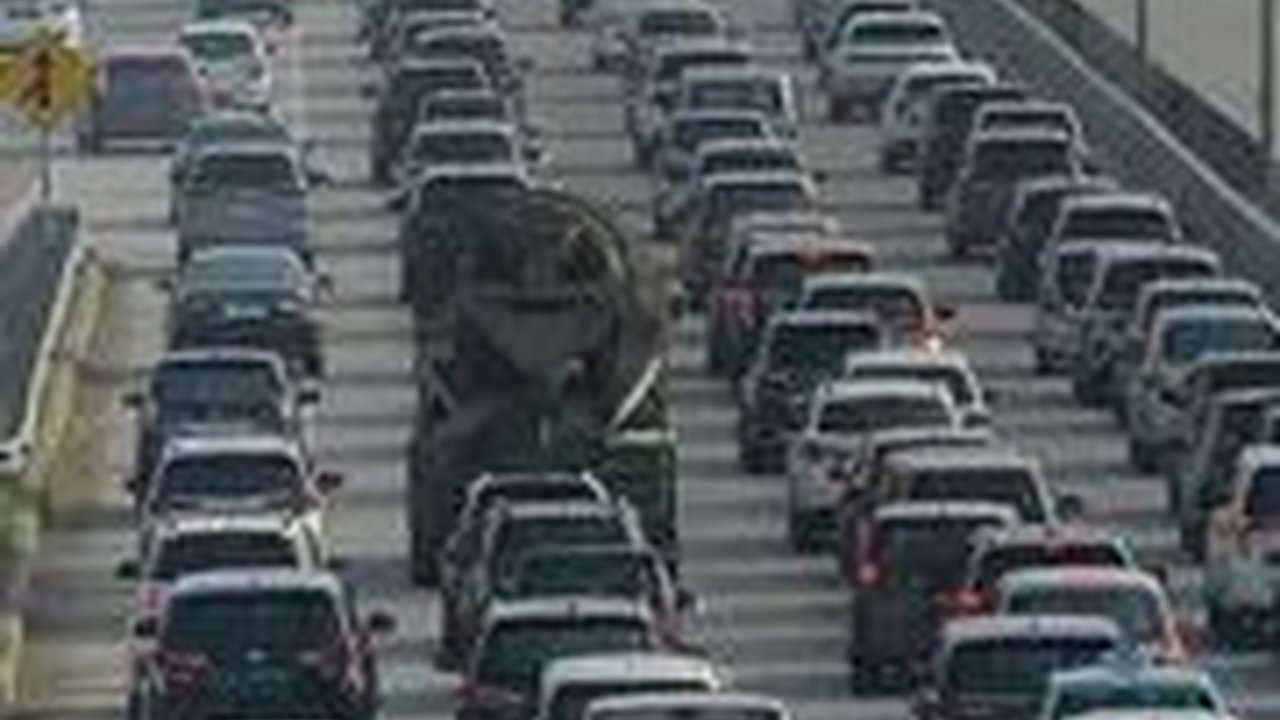 Hari Kedua PNS WFH, Jakarta Masih jadi Kota dengan Polusi Terburuk Dunia