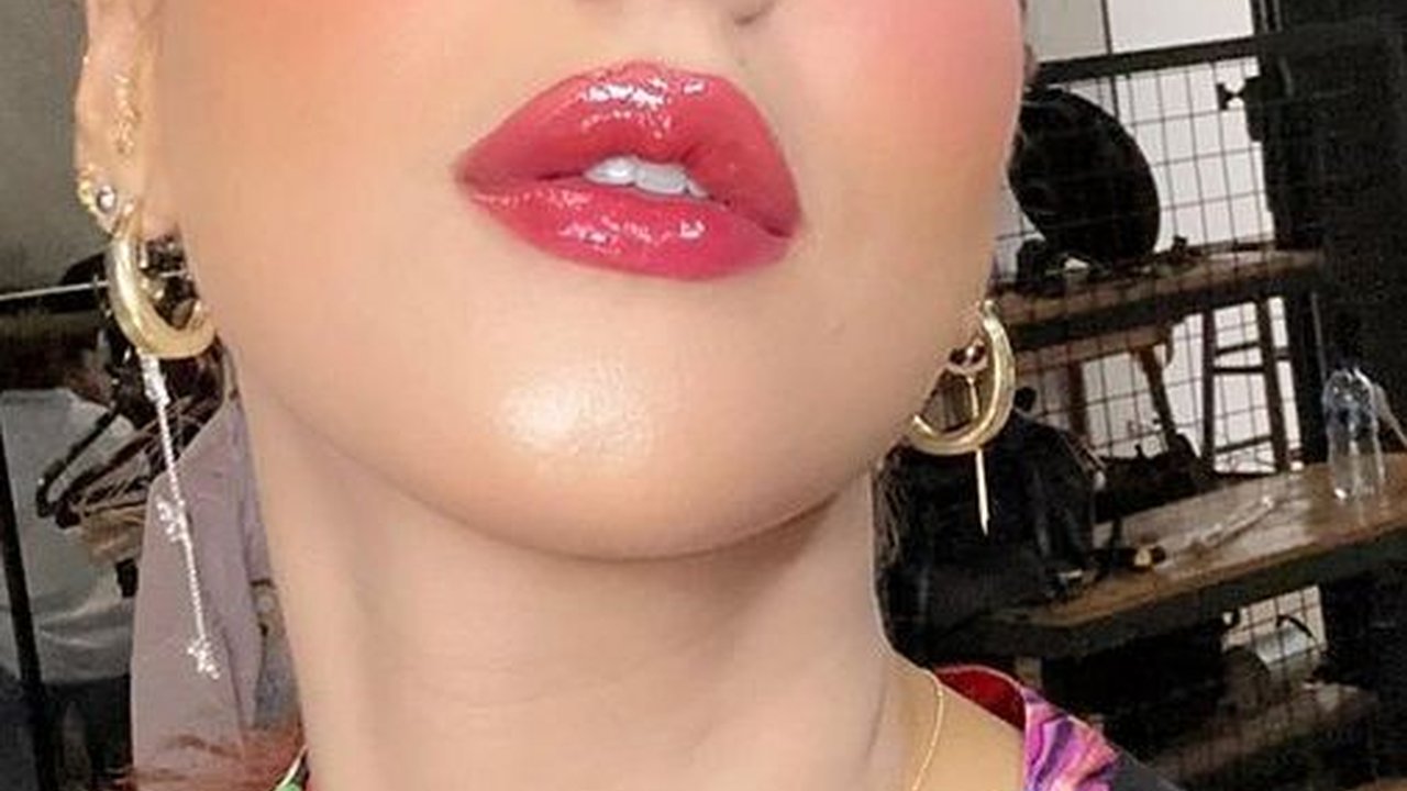 10 Momen Tasya Farasya Jalan-jalan di Jepang, Penampilannya Disebut Bak ABG