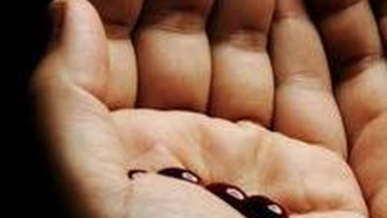 Bacaan Doa Meluluhkan Hati Seseorang Lengkap dengan Artinya, Menyentuh Kalbu Sanubari