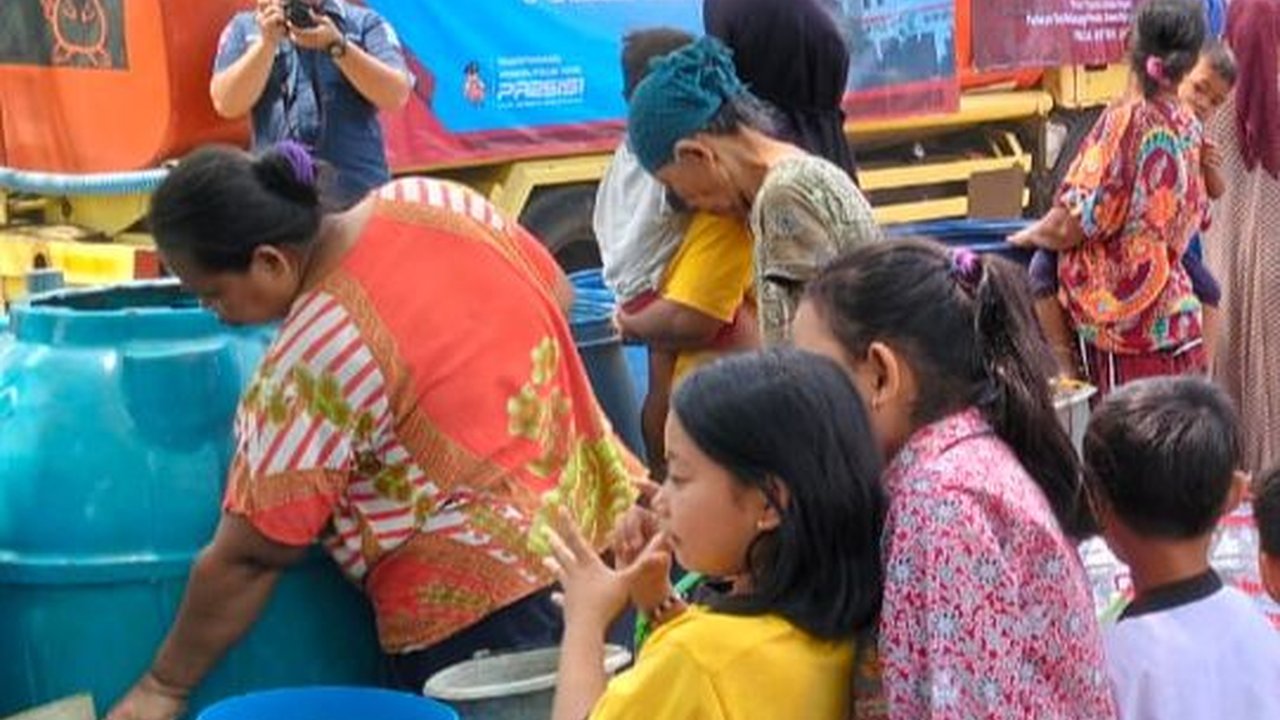 Bencana Kekeringan, Air Bersih di Bekasi Dibanderol Rp80.000 per Satu Toren