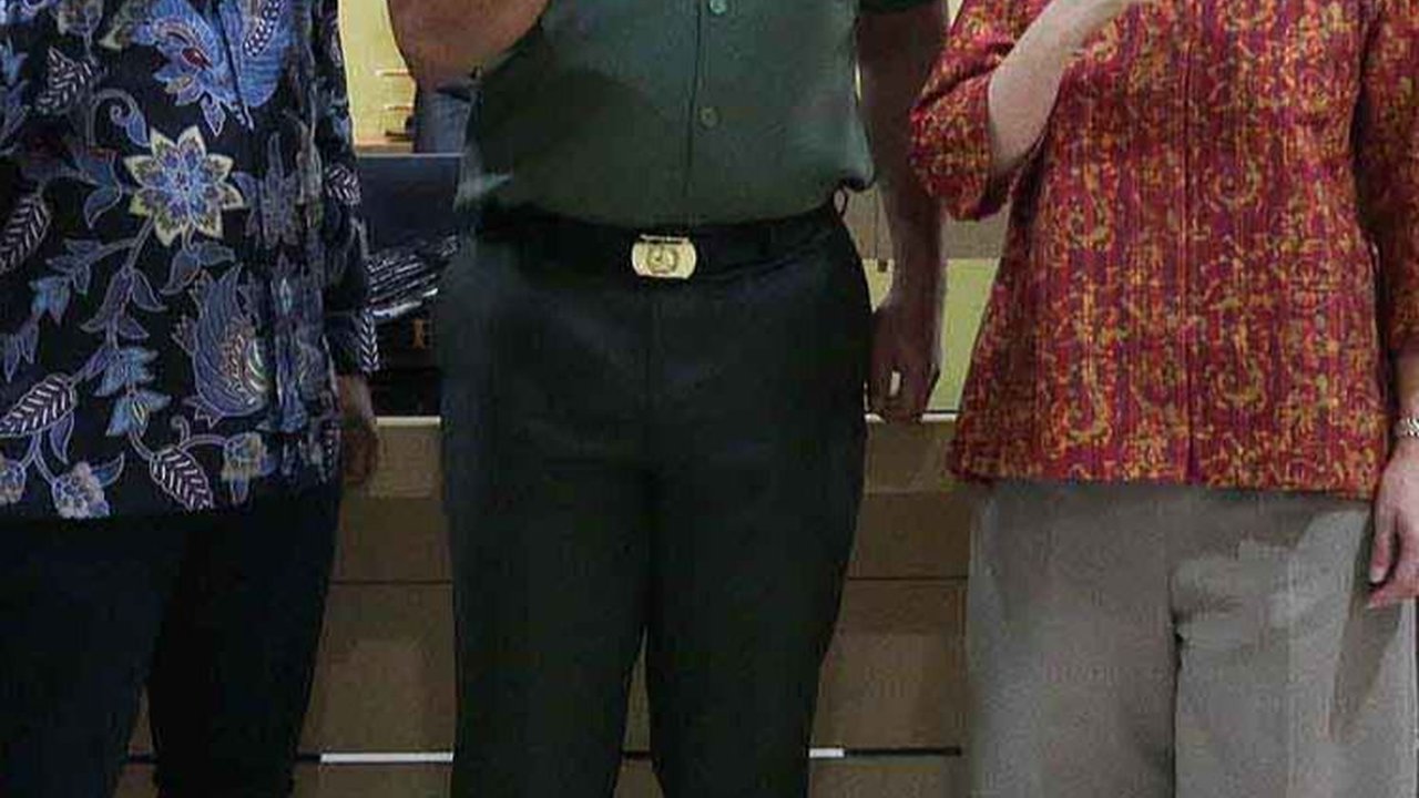 FOTO: Momen Akrab Pangkostrad Silaturahmi dengan SCM, Pamerkan Program Air Bersih Besutan TNI AD