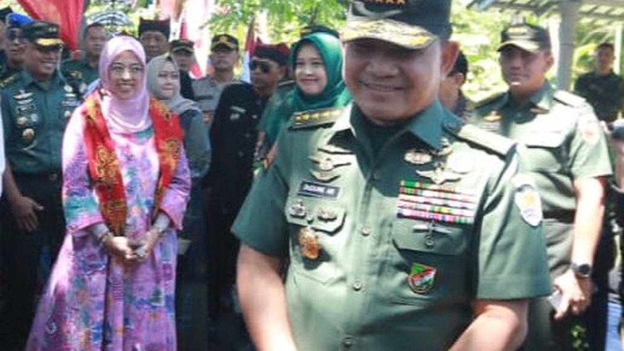 Kunjungi Kampung Pancasila, KSAD Puji Toleransi Masyarakat Banyuwangi