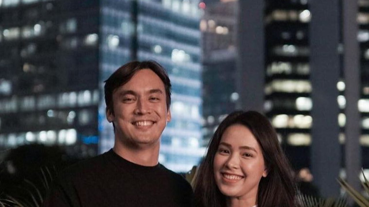 Resmi Rujuk dan Janji Tak Akan Selingkuh, Begini Perjalanan Cinta Rendy Kjaernett dan Lady Nayoan