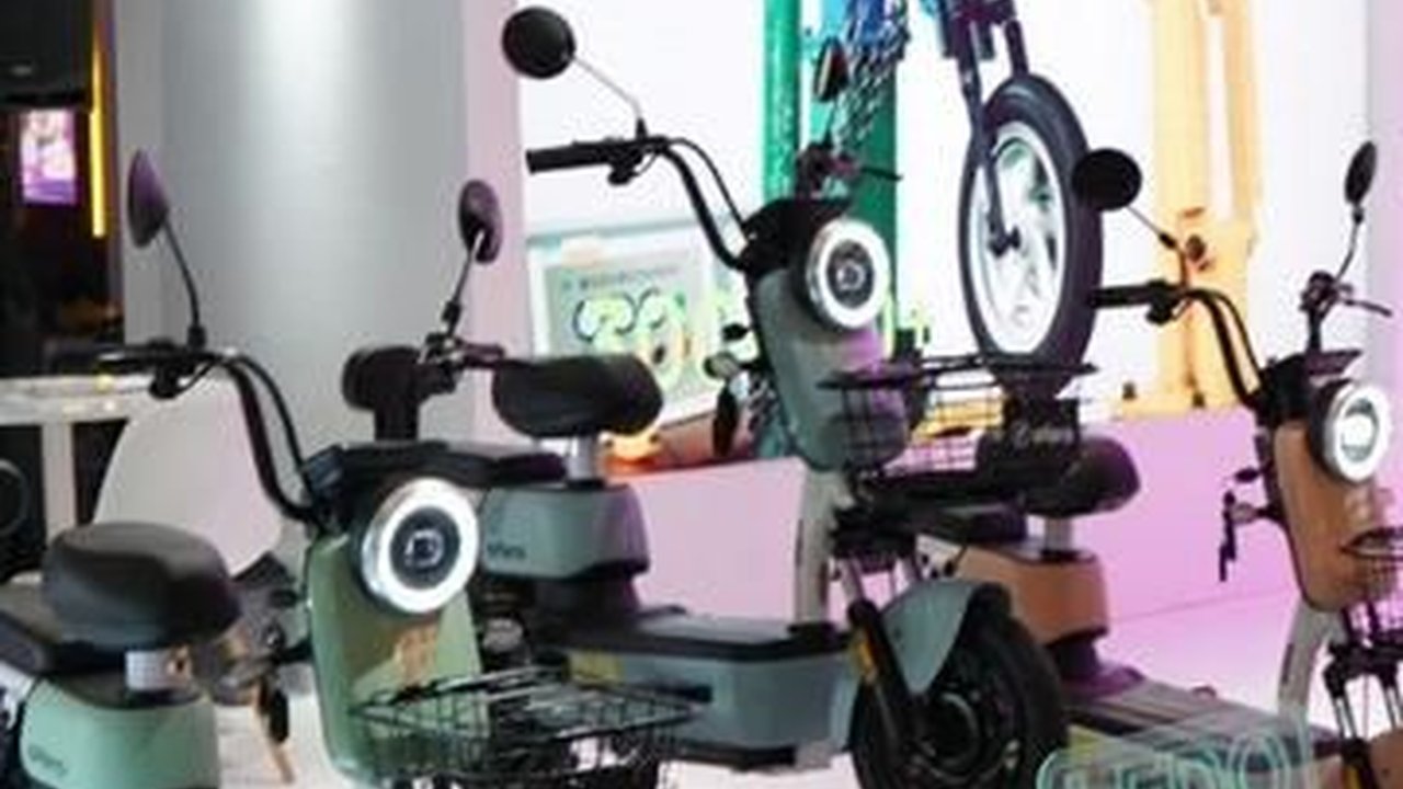 Anak Dibawah 12 Tahun Dilarang Kendarai Sepeda Listrik, Ini Aturannya