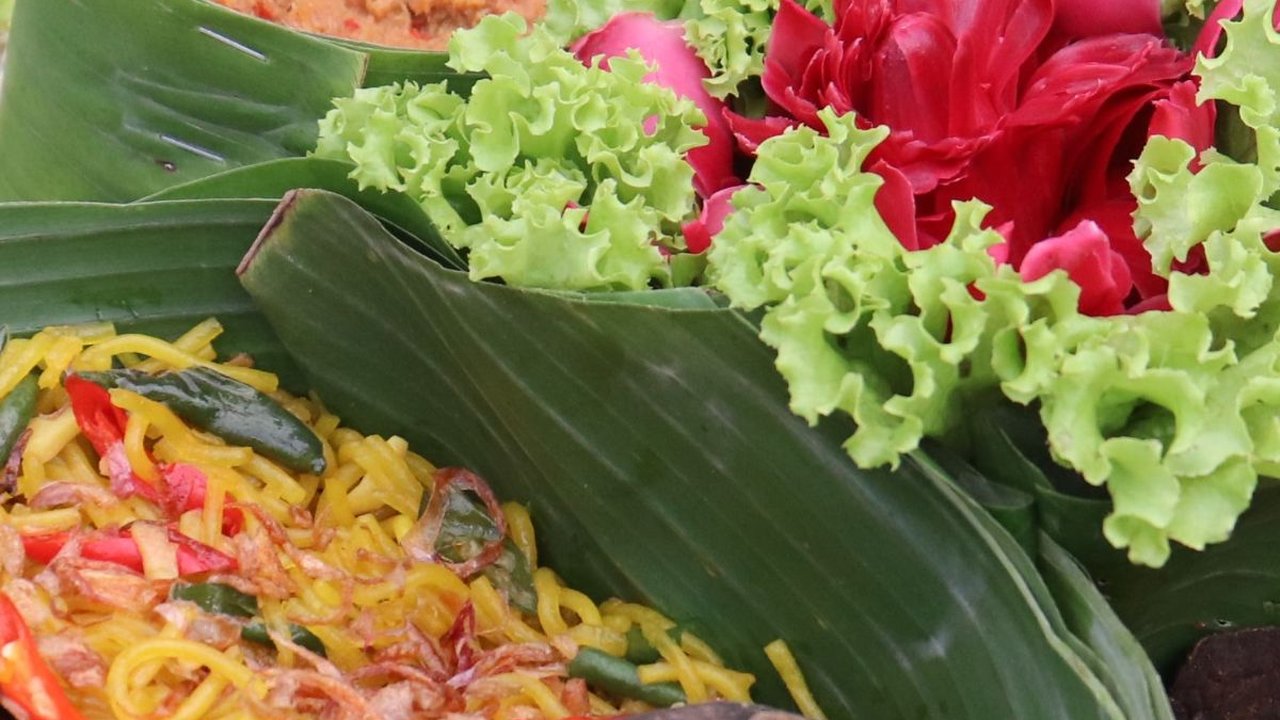 Resep Pecel Aneka Bahan Lezat dan Praktis, dari Tempe hingga Mie