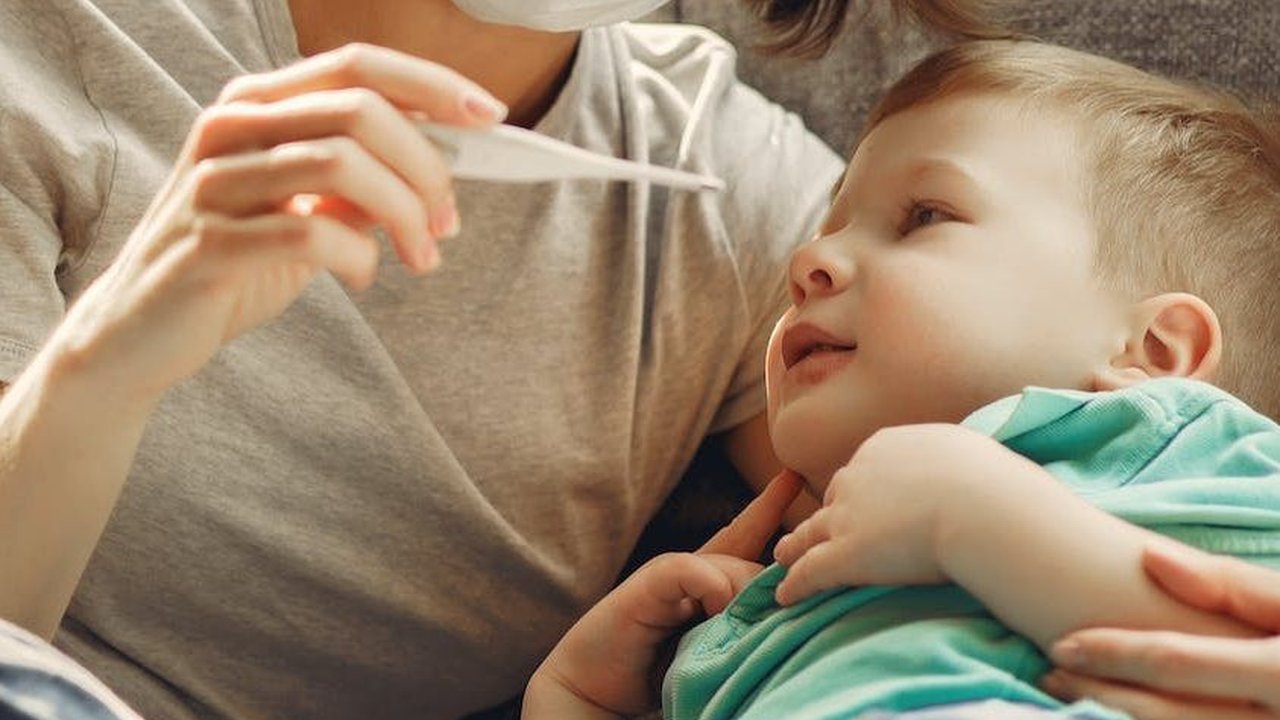 Ini yang Harus Dilakukan Saat Anak Mengalami Kejang Demam
