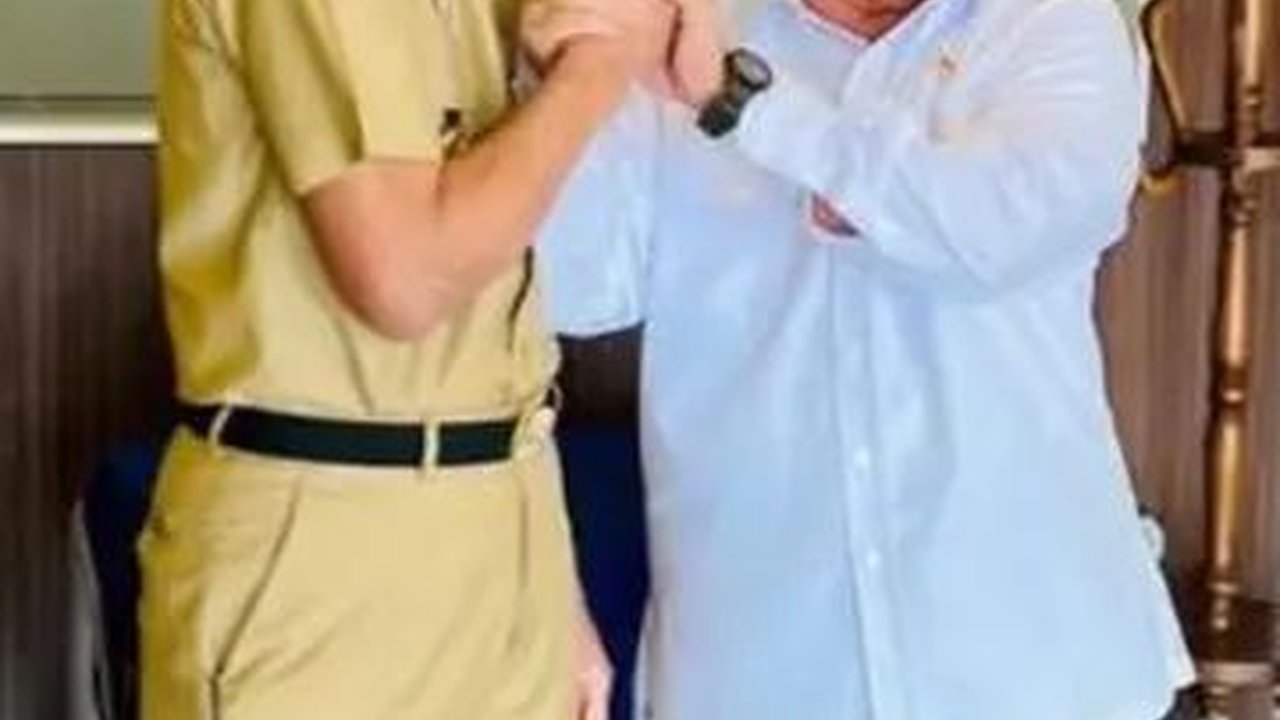 VIDEO: Survei SMRC Ganjar Menang Tipis dari Prabowo, Anies Keok Dalam Head to Head