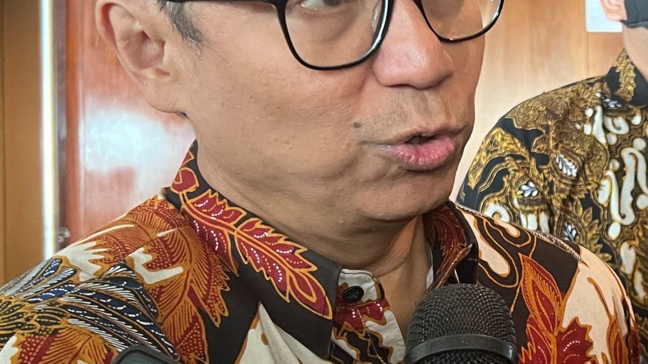 Jalan di Tangerang Disemprot Air untuk Kurangi Polusi, Ini Tanggapan Menkes Budi Gunadi