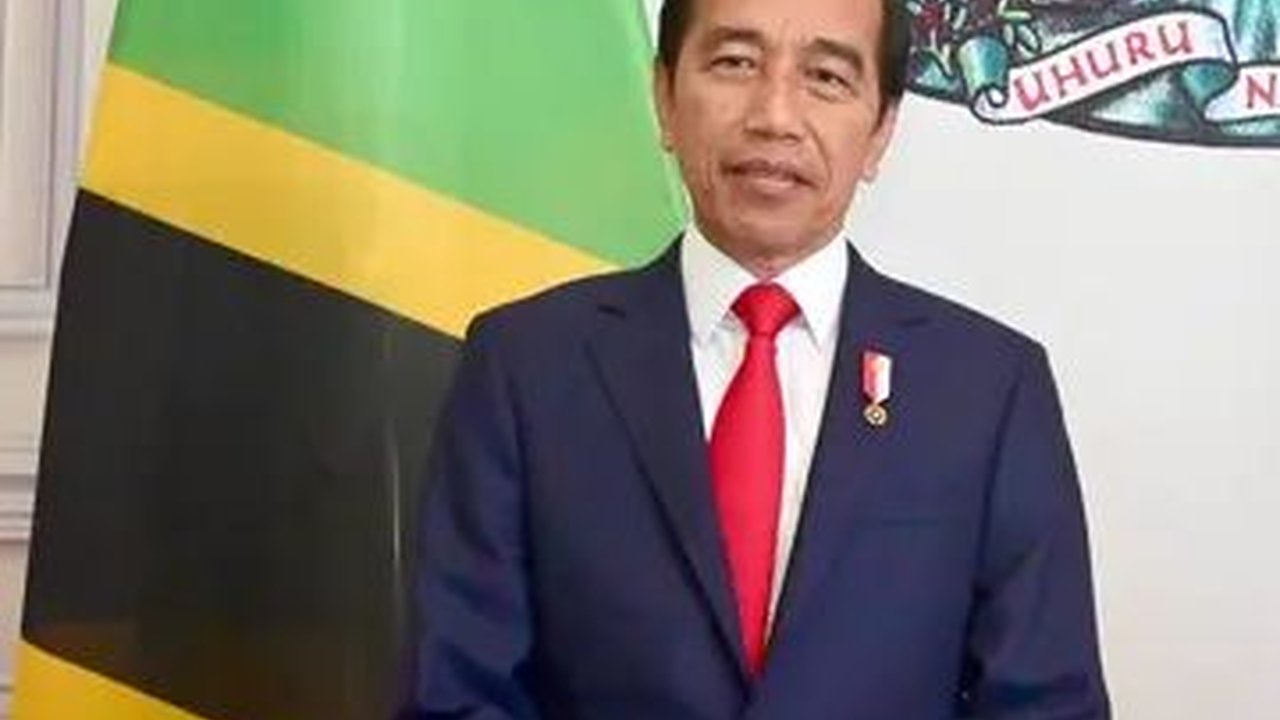 VIDEO: Pulang dari Afrika, Jokowi Bawa 'Oleh-Oleh' Air, Ada Apa?