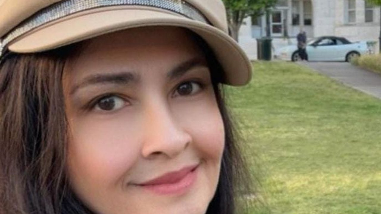 Pernah Main di Warkop DKI, Ini Sosok Shirley Malinton