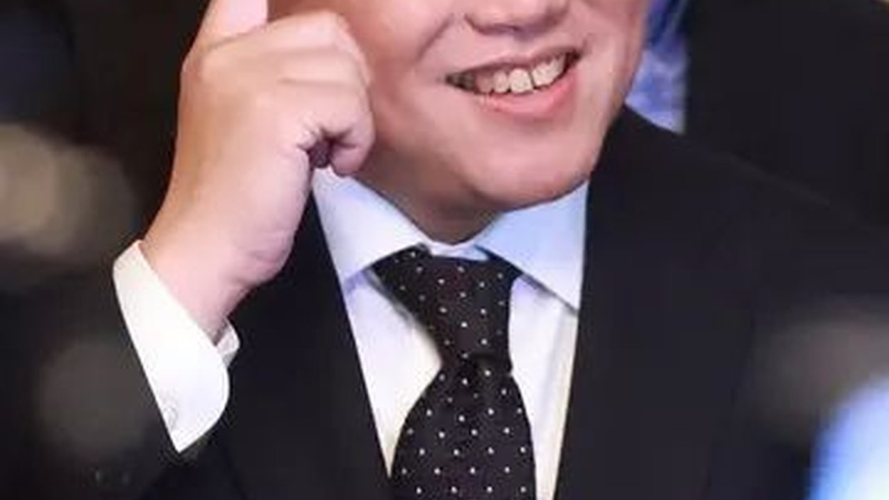 Elektabilitas Erick Thohir Terus Meningkat Dibandingkan Ridwan Kamil dan Sandiaga