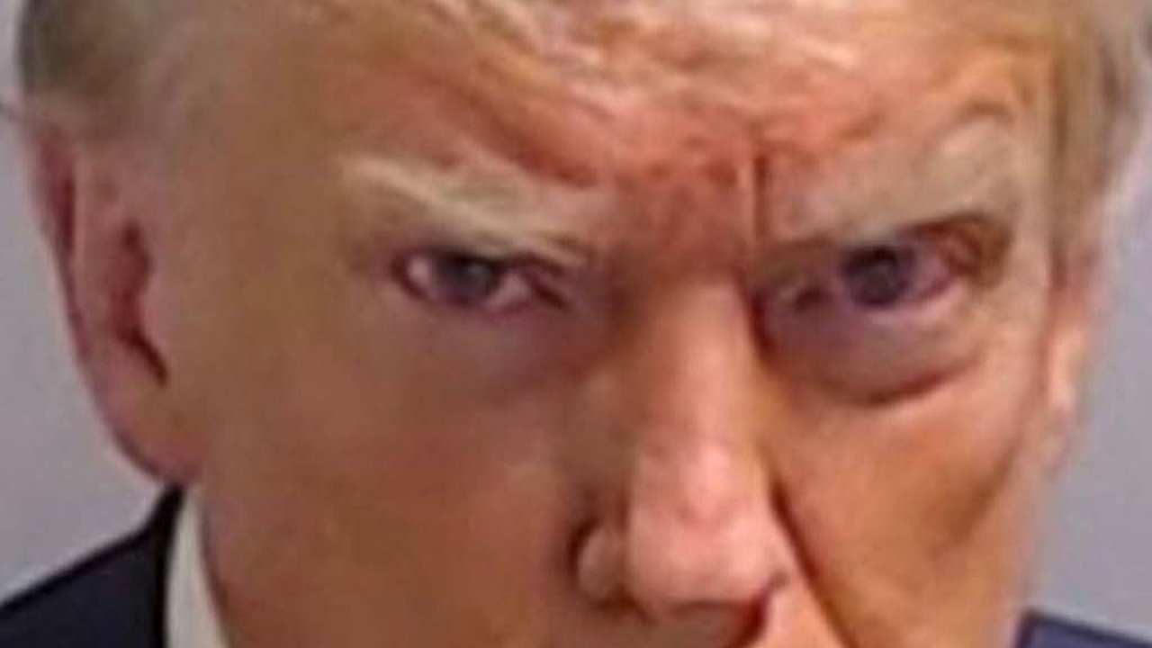 FOTO: Inilah Ekspresi Donald Trump Saat Dipenjara, Tatapannya Tajam dan Wajahnya Cemberut