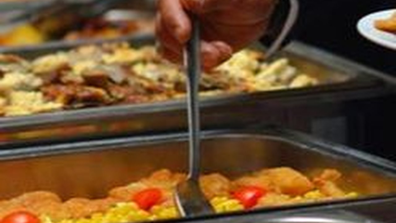 Menu Prasmanan Arisan Keluarga Sederhana yang Mudah Dibuat dan Anti Malu